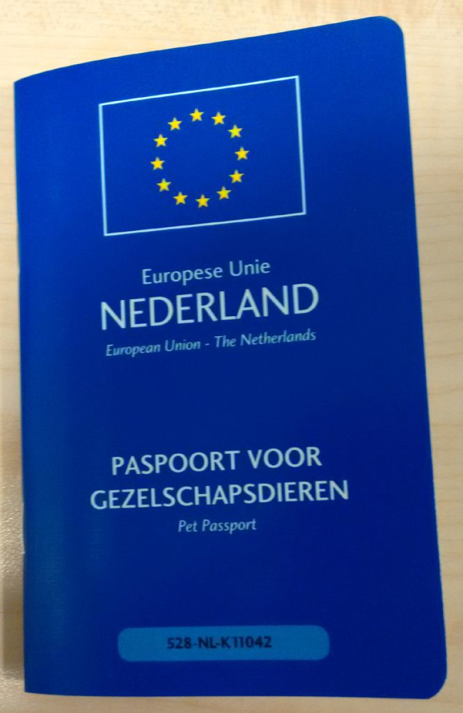 Nieuw dierenpaspoort, te halen bij uw dierenarts.