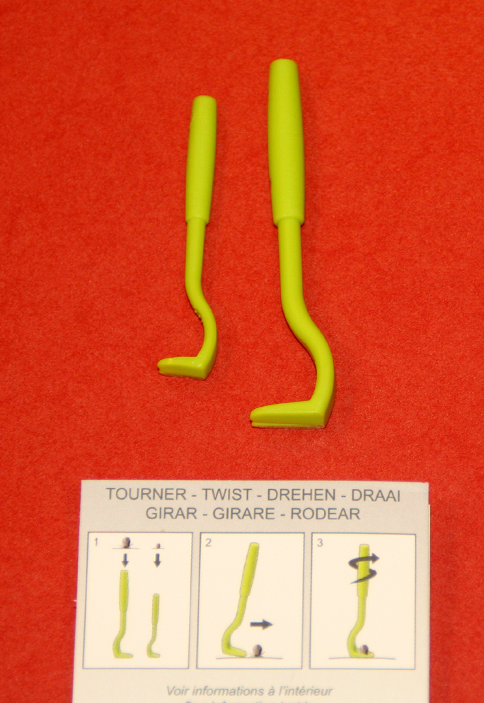 Dierenkliniek Tiel-Drumpt: Hoe werkt een tekenhaakje?