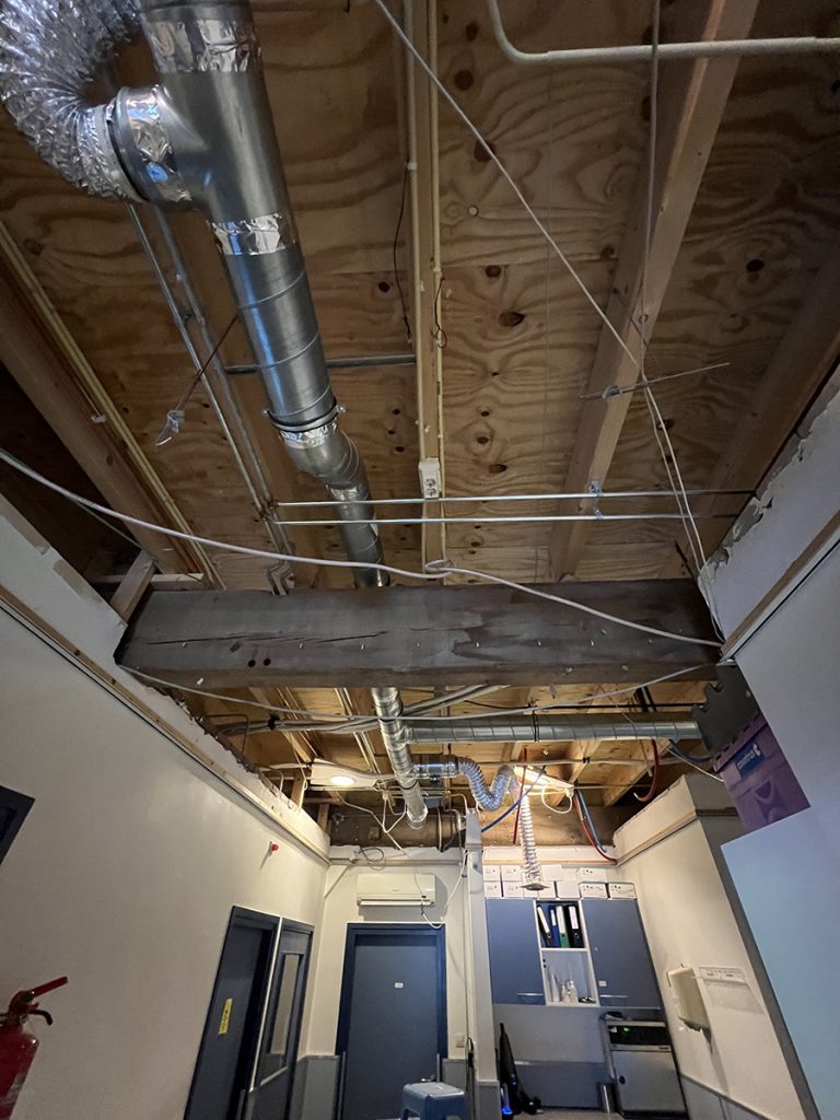 Dierenkliniek Tiel-Drumpt: 3 maanden in de verbouwing van de praktijk: kale bedoening