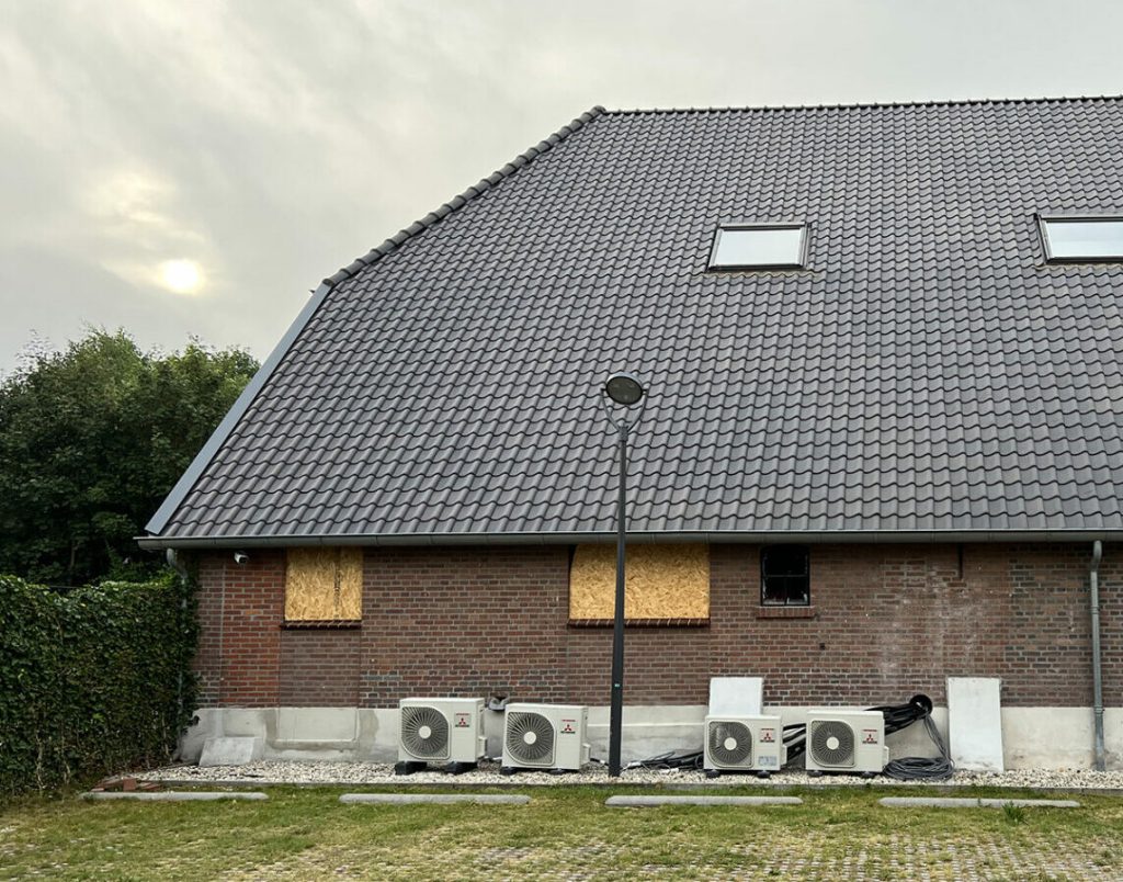 Dierenkliniek Tiel-Drumpt: de 4e maand van de verbouwing: nog geen kozijnen