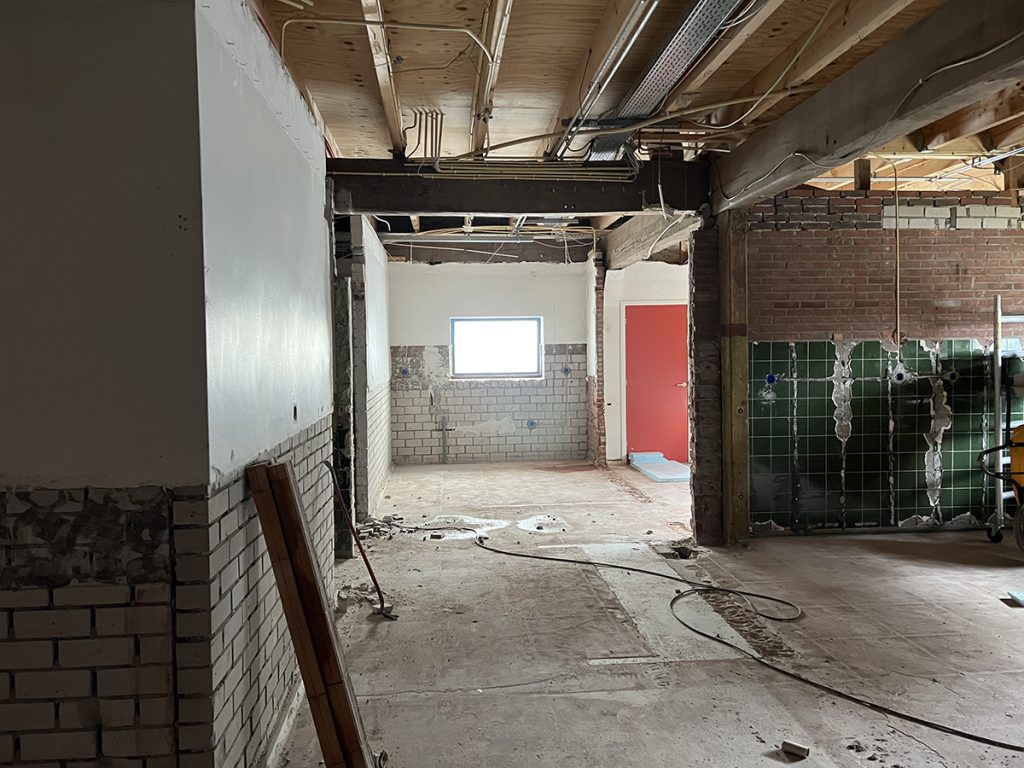 Dierenkliniek Tiel-Drumpt: 6 maanden: een rare tijd, het ziet er maar leeg uit