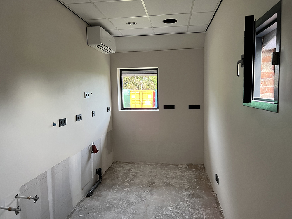 Dierenkliniek Tiel-Drumpt: De kliniek: sterilisatie zonder vloer