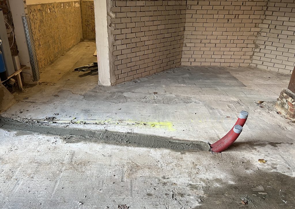 Dierenkliniek Tiel-Drumpt: De 8e maand van de verbouwing, een maand om snel te vergeten. veel data