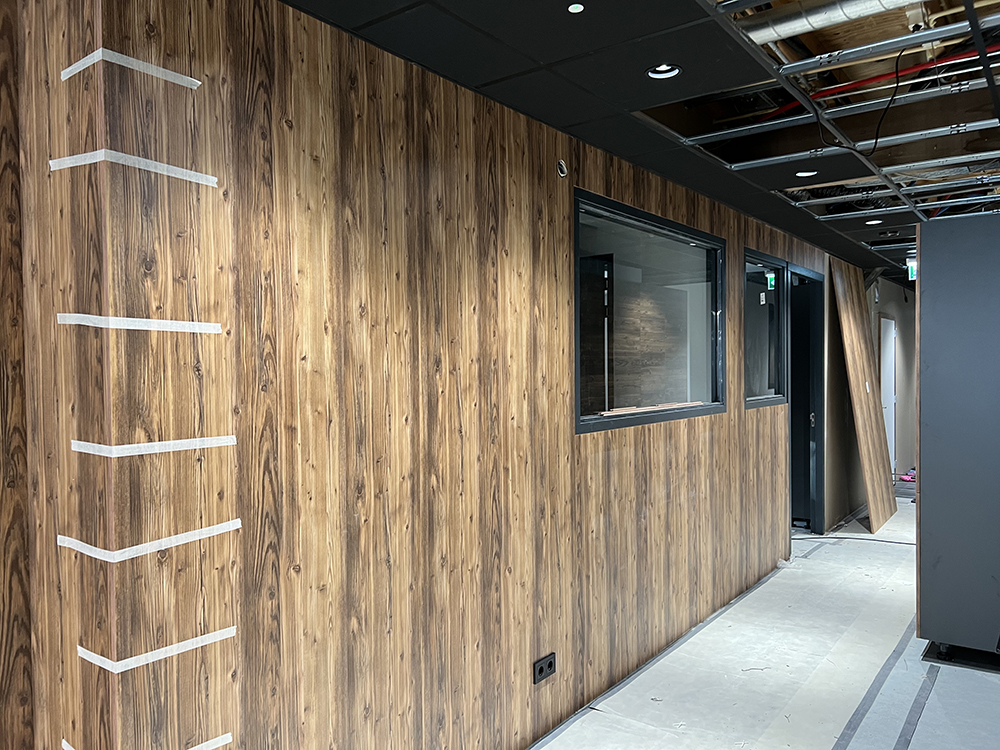 Dierenkliniek Tiel-Drumpt: Laatste blog in de doorlopende serie van de verbouwing van de praktijk: De gang in aanbouw