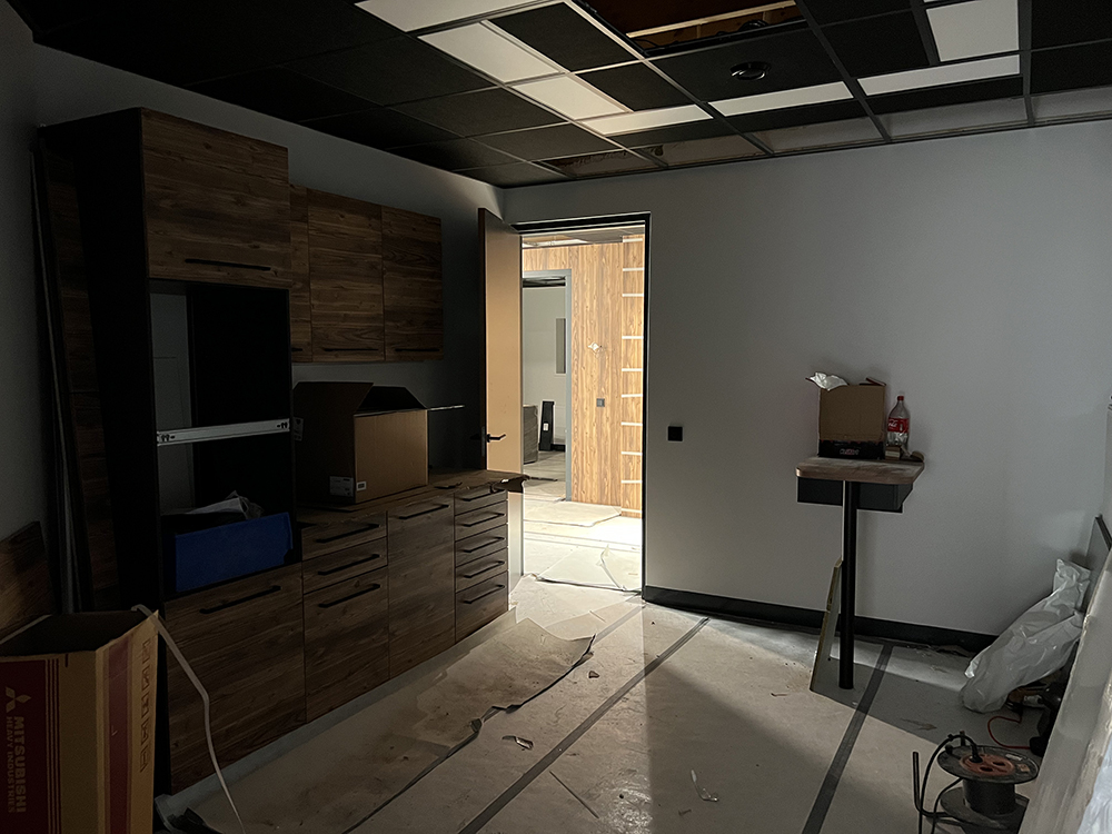 Dierenkliniek Tiel-Drumpt: Laatste blog in de doorlopende serie van de verbouwing van de praktijk: spreekkamer in aanbouw